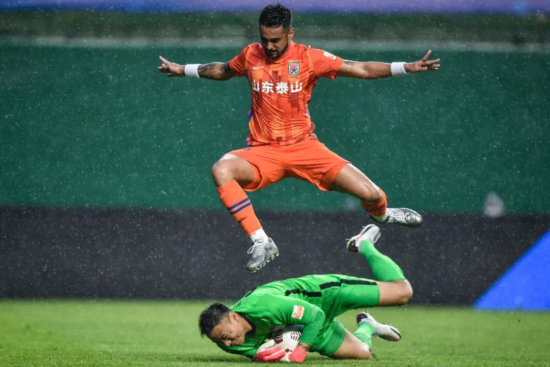 رجل المباراةليفربول ونيوكاسل اليوم