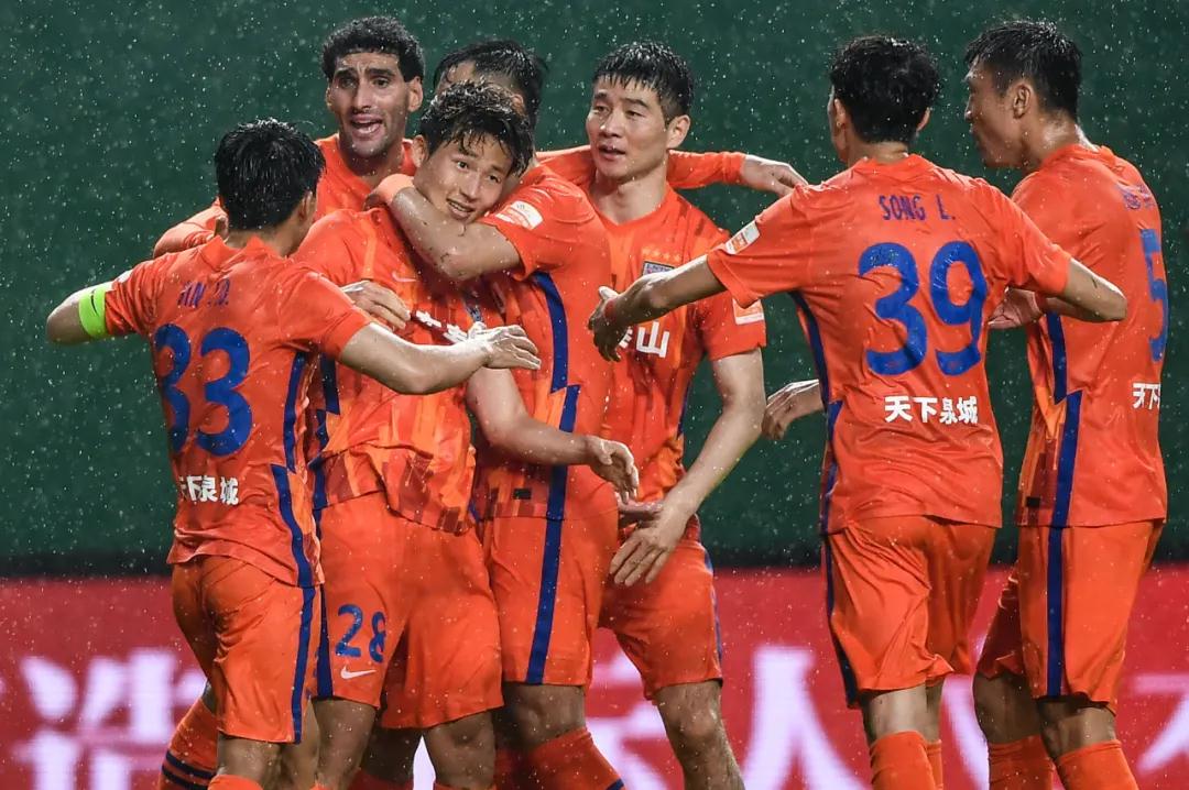 نهائي 2017 دوري أبطال أفريقياملحمة الكبار في القارة السمراء