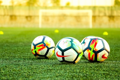 نهائيدوريأبطالأوروباسنة2000معركةإسبانيةلاتُنسى